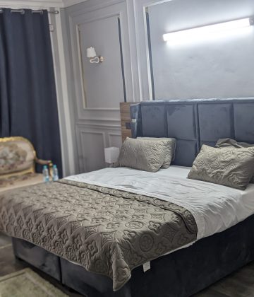 PXL_20241011_113301093.PORTRAIT